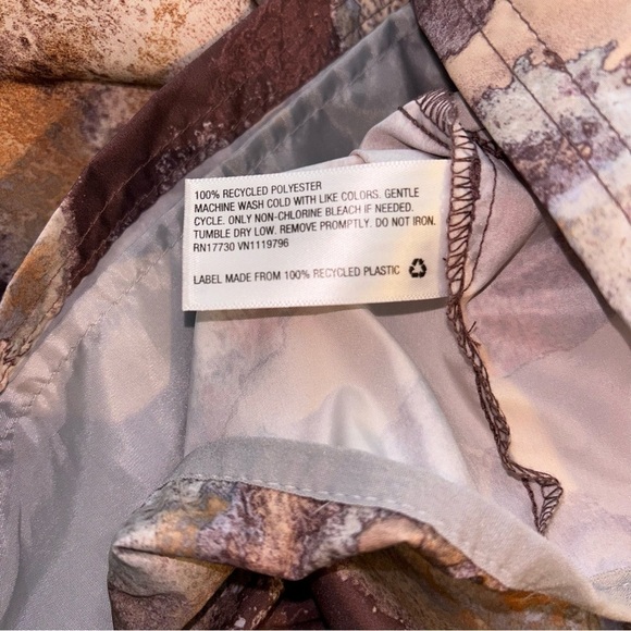 All in Motion Men’s Windbreaker - Size M - Picture 9 of 9